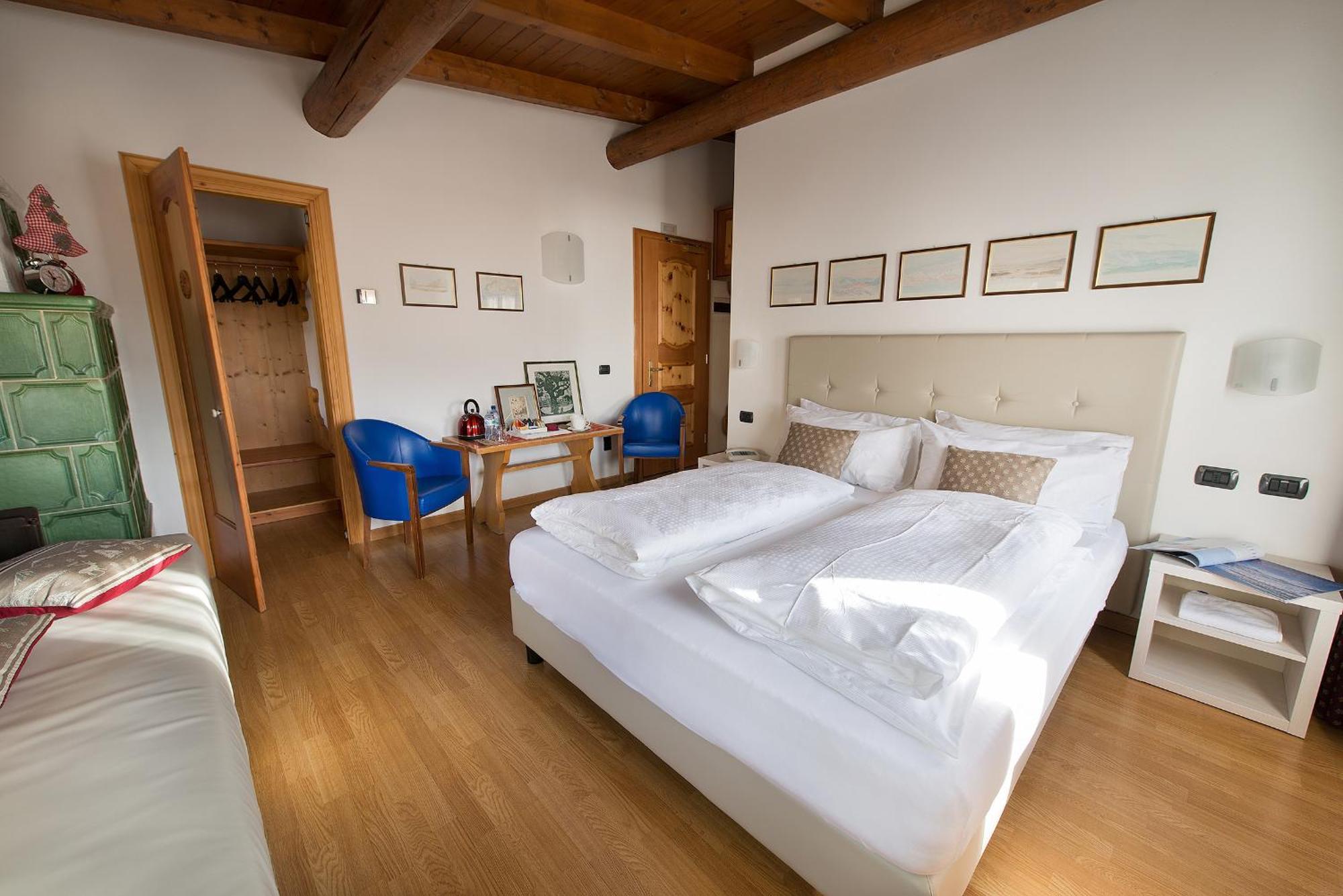 Hotel Posta Livigno Esterno foto