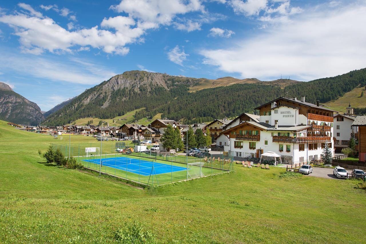 Hotel Posta Livigno Esterno foto
