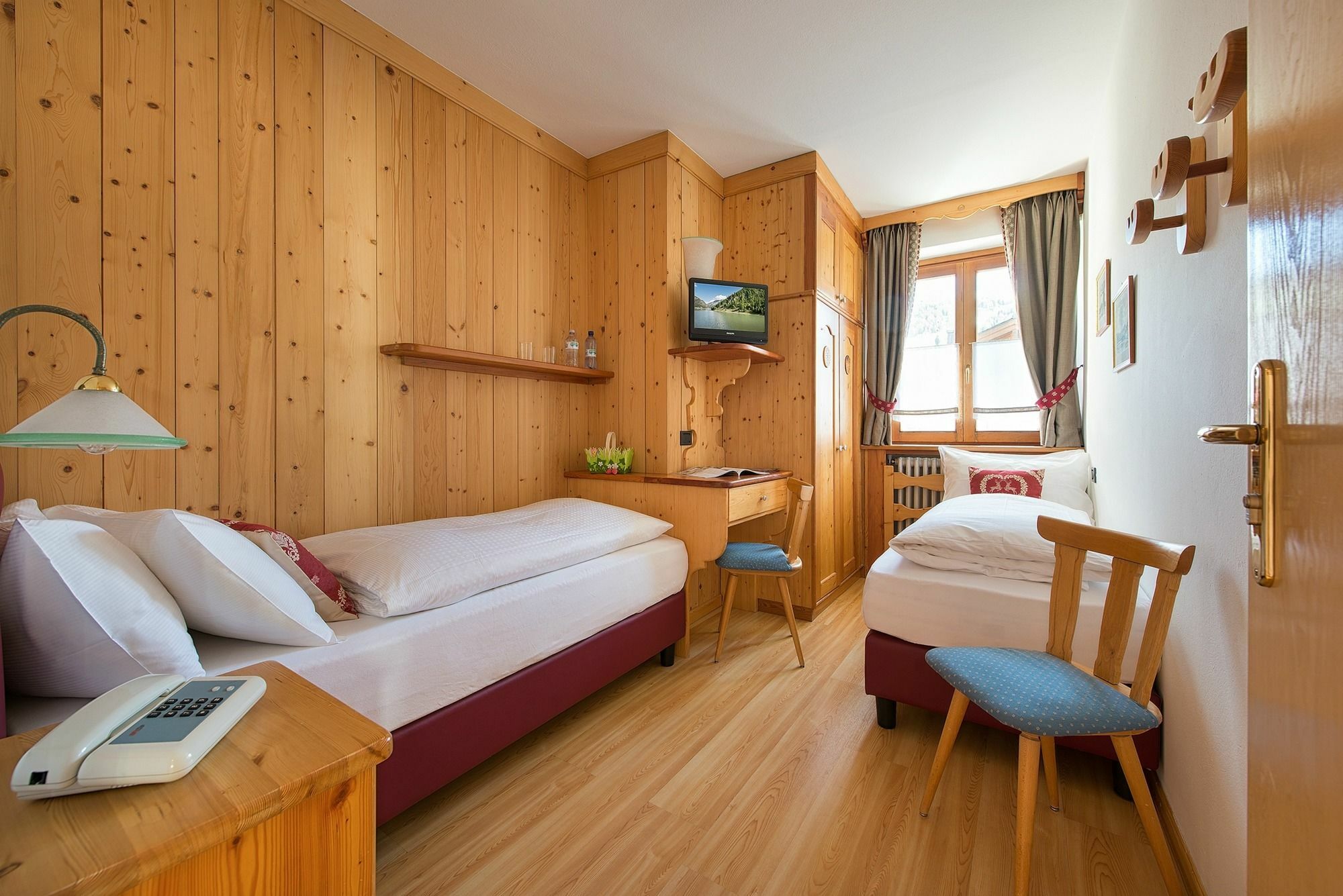 Hotel Posta Livigno Esterno foto