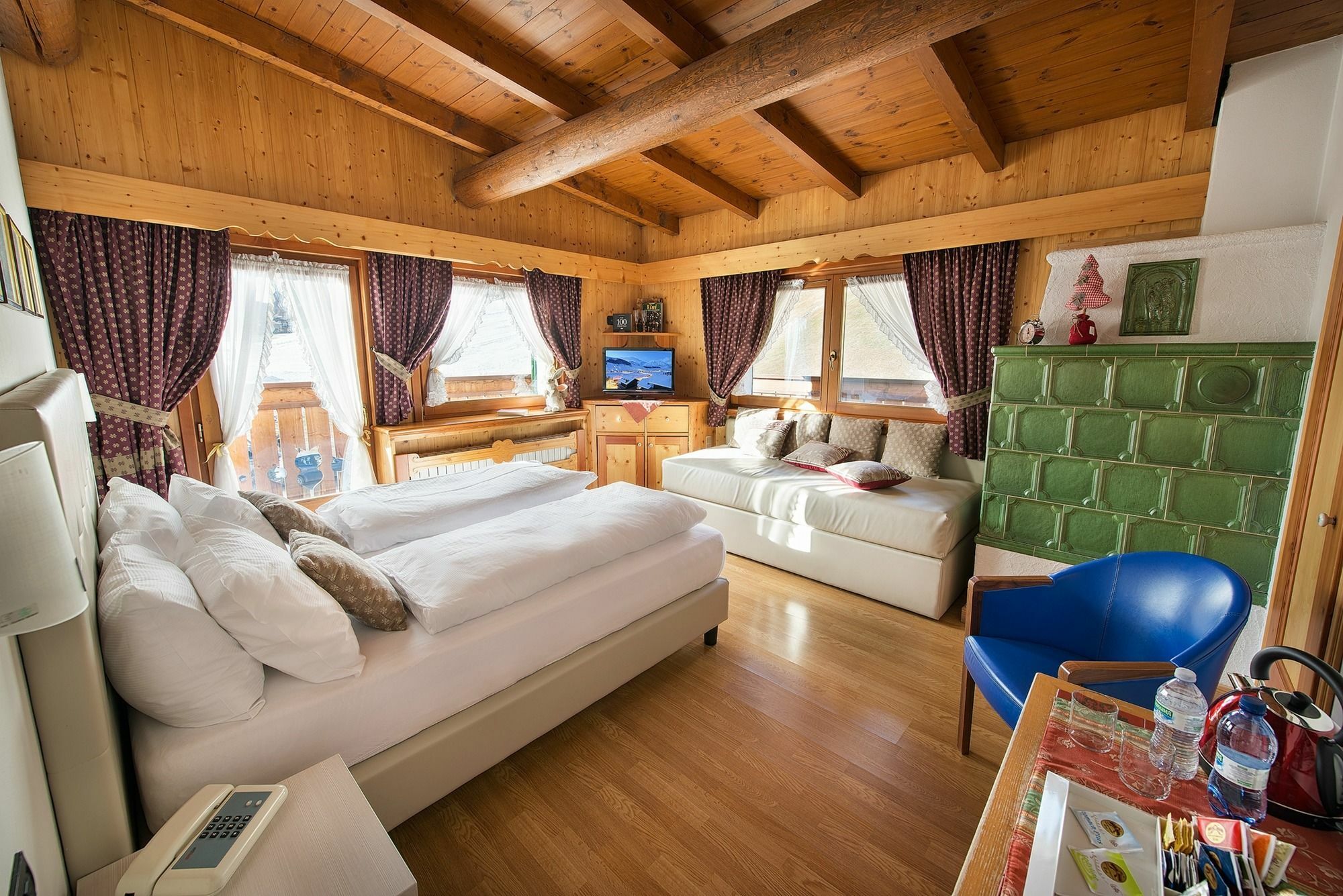 Hotel Posta Livigno Esterno foto