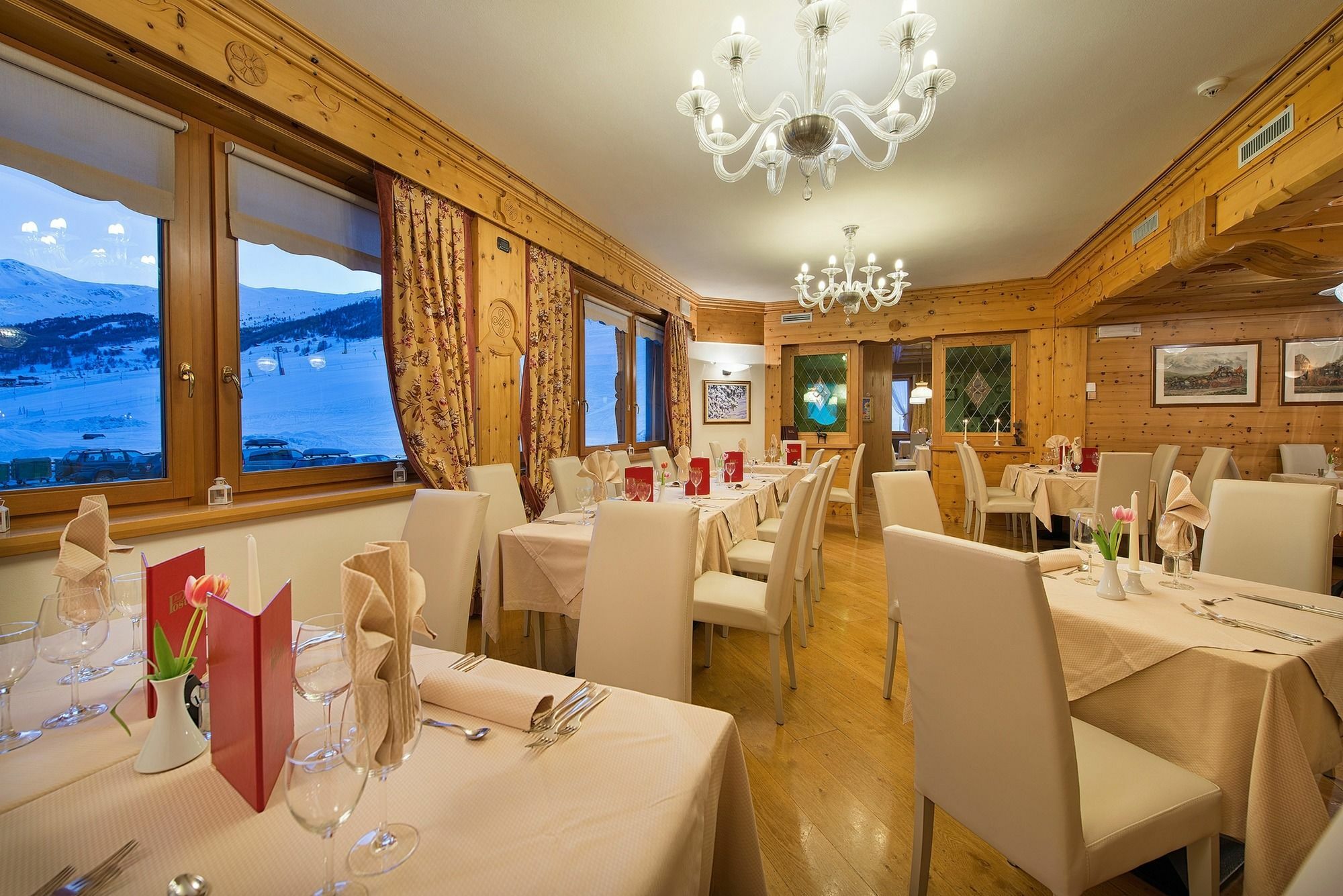 Hotel Posta Livigno Esterno foto
